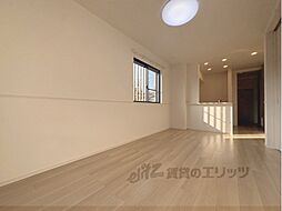 近鉄橿原線 九条駅 徒歩3分の賃貸アパート 2階1LDKのリビング/ダイニング