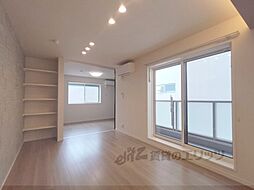 ライムストーン新大宮 205 2階1LDKのリビング/ダイニング