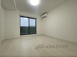 ＵＮＩ　ＦＬＡＴ　奈良法蓮町 201 2階1Kのリビング/ダイニング