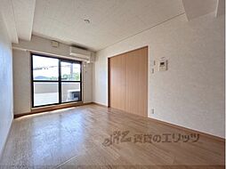 近鉄橿原線 大和八木駅 徒歩5分の賃貸マンション 4階1LDKのリビング/ダイニング