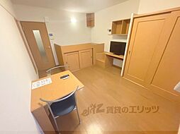 レオパレス悠II 203 2階1Kのリビング/ダイニング