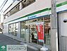 周辺：ファミリーマート紀伊国屋中野一丁目店 徒歩5分。 370m