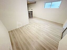 都営新宿線 瑞江駅 徒歩11分の賃貸アパート 2階2LDKのリビング/ダイニング