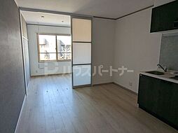 都営新宿線 一之江駅 徒歩13分の賃貸アパート 3階1LDKのリビング/ダイニング