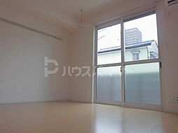 都営新宿線 篠崎駅 徒歩2分の賃貸アパート 1階1Kのリビング/ダイニング