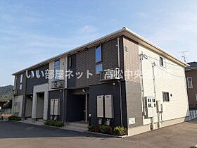 サン　ルミエール3 101 ｜ 香川県高松市国分寺町新名876番地1（賃貸アパート1LDK・1階・50.07㎡） その1