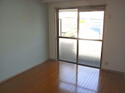 フォルトシュリットI 302 3階1Kの室内