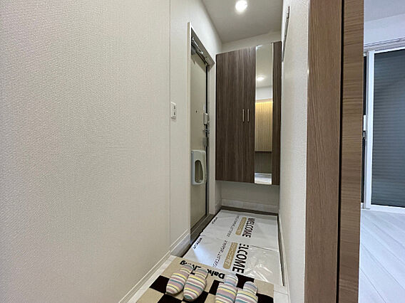 ブラウンコート_内装_2