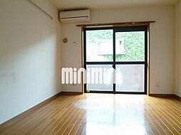 ファーストパーシモン 4階1Kのリビング/ダイニング