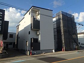 MAHORA MAISON久留米大学駅前  ｜ 福岡県久留米市御井朝妻1丁目1492-1（賃貸マンション1K・2階・21.26㎡） その1