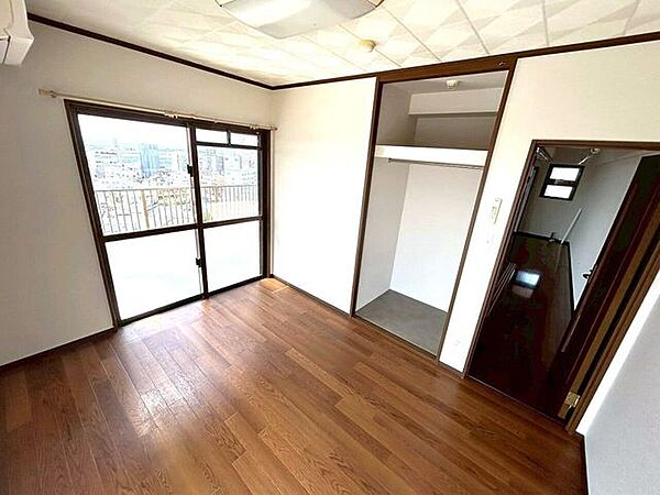 洋室を拡大表示