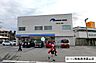 周辺：ローソン南風原津嘉山店 220m