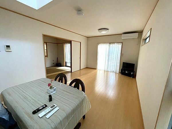 リビング/ダイニング