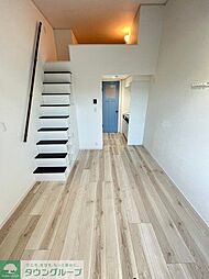 シエロ衣笠 103 1階ワンルームのリビング/ダイニング