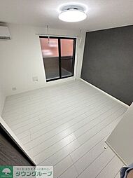 ベイルーム横須賀三春町 102 1階1Kのリビング/ダイニング