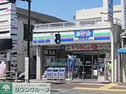 ★★スリーエフ 徒歩11分。コンビニ 810m