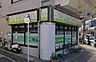 周辺：はるかぜ書店 徒歩12分。 950m