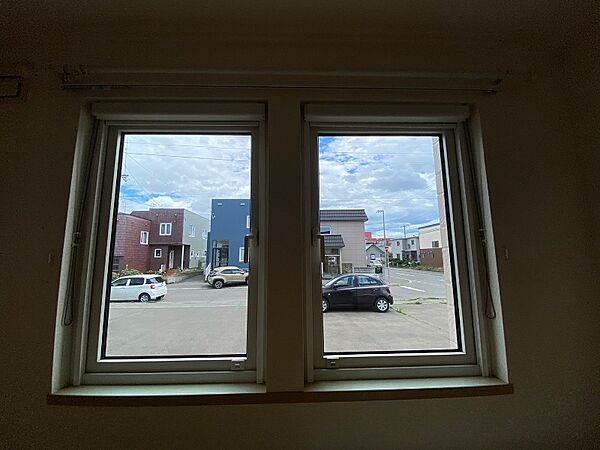 画像16:窓が大きいので風の通りが良さそうですね！！