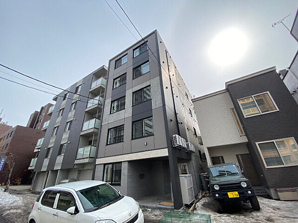 AJITO　S11 ｜北海道札幌市中央区南十一条西14丁目(賃貸マンション1K・4階・17.94㎡)の写真 その1