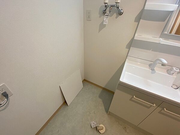 画像20:もちろん洗濯機置場は室内にあるので、いつでも洗濯できますよ〜