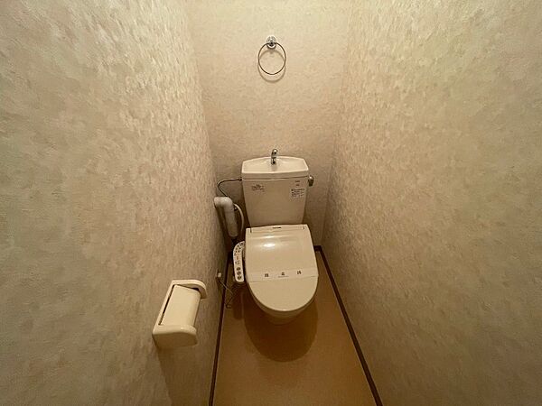 画像11:トイレです。ウォシュレット付を探している方、おすすめです。