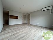 色々な角度から撮ってみましたが想像つきますか？