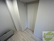 こちらに冷蔵庫を置けます。調理時の動線もばっちり効率的。