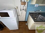 もちろん洗濯機置場は室内にあるので、いつでも洗濯できますよ～