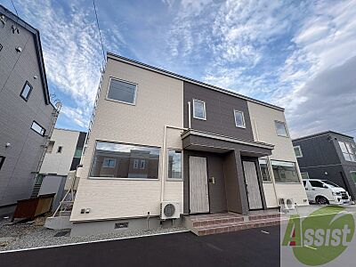 外観:札幌市北区屯田9条「屯田9条8丁目一棟二戸建」 外観:札幌市北区屯田9条「屯田9条8丁目一棟二戸建」