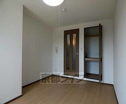 JR山陰本線 二条駅 徒歩13分の賃貸マンション 5階1Kのリビング/ダイニング