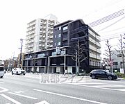 建設中