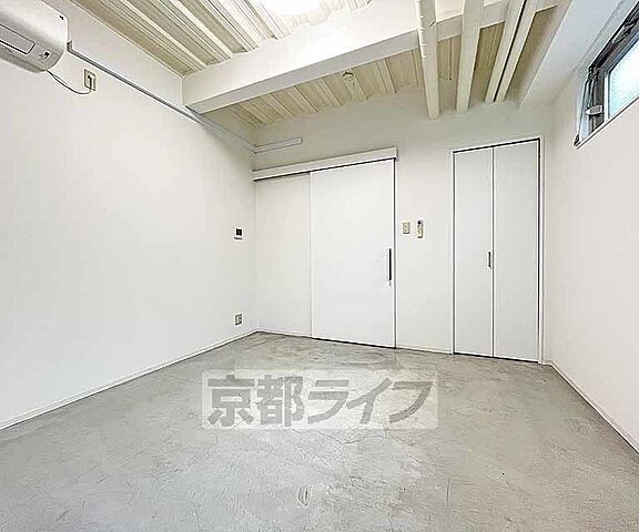 寝室