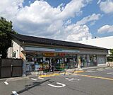 ファミリーマート妙心寺駅前店まで199m