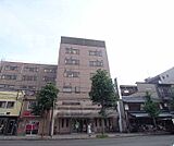京都武田病院まで350m 西大路七条の交差点を東に入ると南側にございます。
