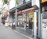 サークルＫ 西大路駅前店まで64m