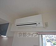 エアコンも一台設備です。