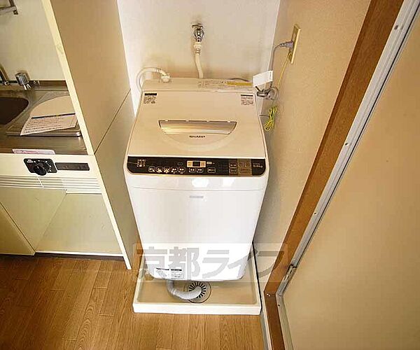 画像18:洗濯機置き場です。