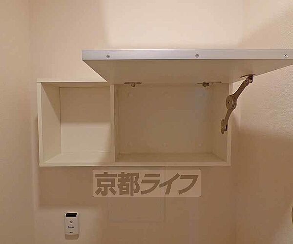 画像24:トイレ収納です。