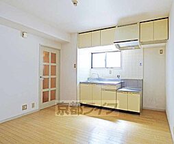 京都市営烏丸線 今出川駅 徒歩10分の賃貸マンション 5階2LDKのリビング/ダイニング