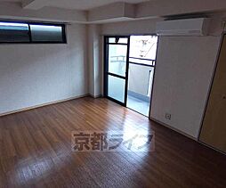 京都市営烏丸線 丸太町駅 徒歩3分の賃貸マンション 3階1Kのリビング/ダイニング