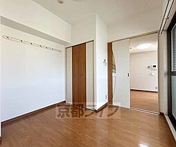 京都市営烏丸線 五条駅 徒歩10分の賃貸マンション 10階1DKのリビング/ダイニング