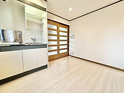 Osaka Metro中央線 朝潮橋駅 徒歩10分の賃貸マンション 3階1DKのリビング/ダイニング