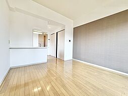 エスリード梅田北 401 4階1Kのリビング/ダイニング