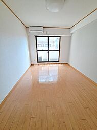 ドゥエリング成育 6階1Kのリビング/ダイニング