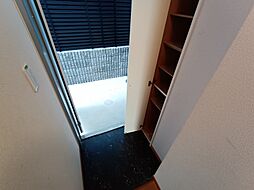 レオパレスハナテン2番館 1階1Kのリビング/ダイニング