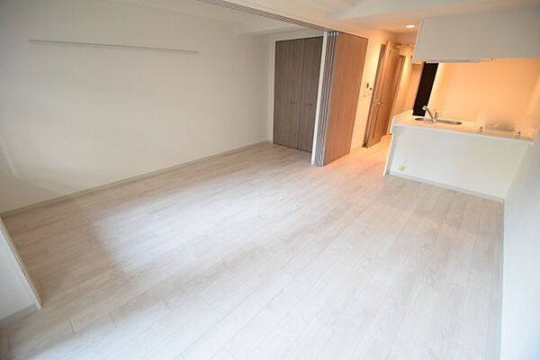 プレサンス松屋町駅前デュオ