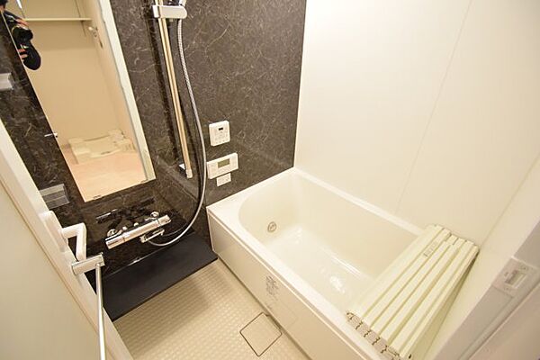 プレサンス松屋町駅前デュオ