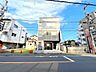 外観：1階から3階は全室2面〜3面採光で室内明るく開放感あります