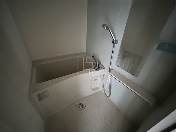画像7:レオンコンフォート難波ミラージュ　浴室
