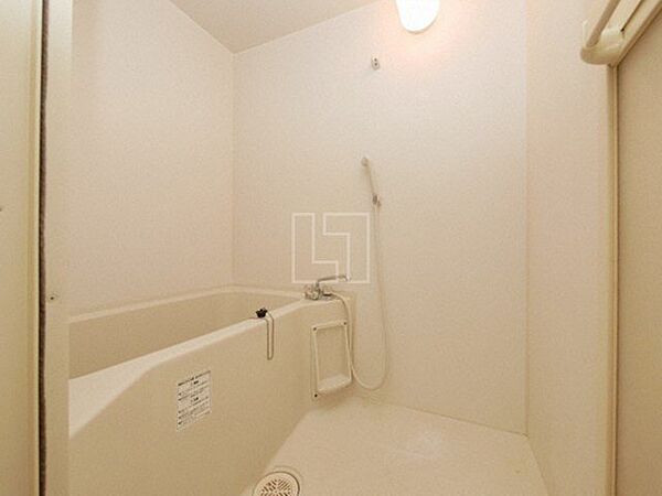 画像7:ハクユウ元町　浴室